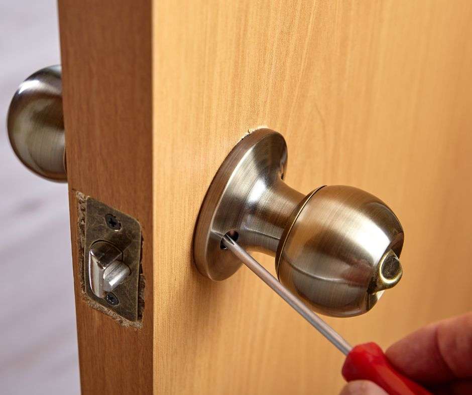 10 Home Safety Flaws a Locksmith in Crawley Would Spot Quickly