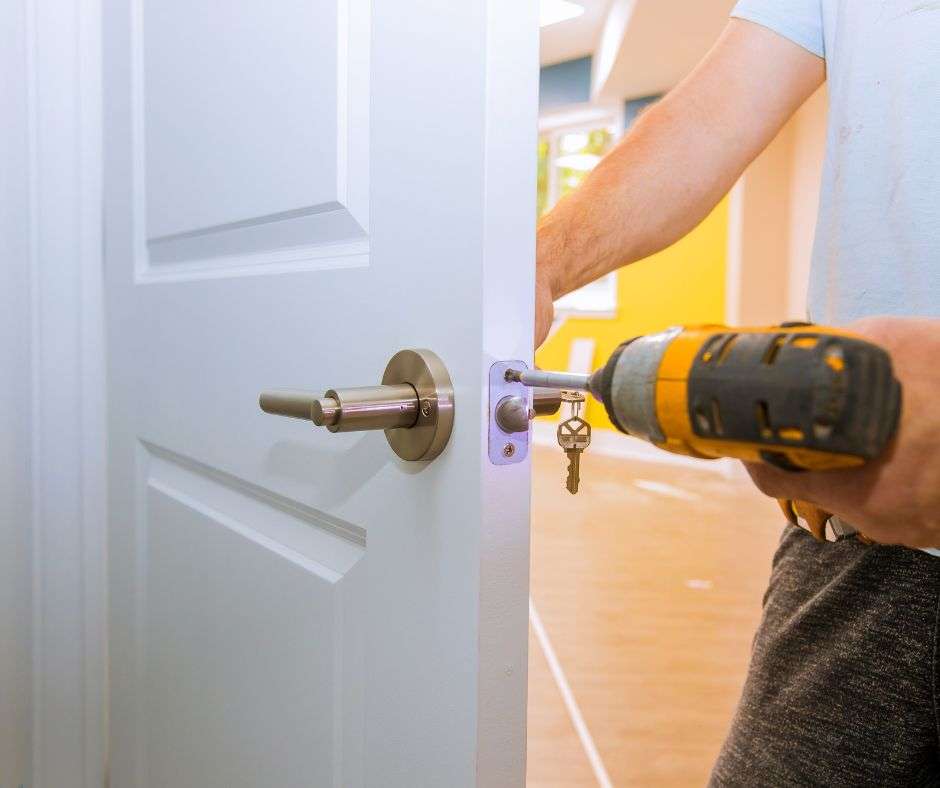 5 Best Tips for Lockout Emergencies from a Locksmith in Crawley